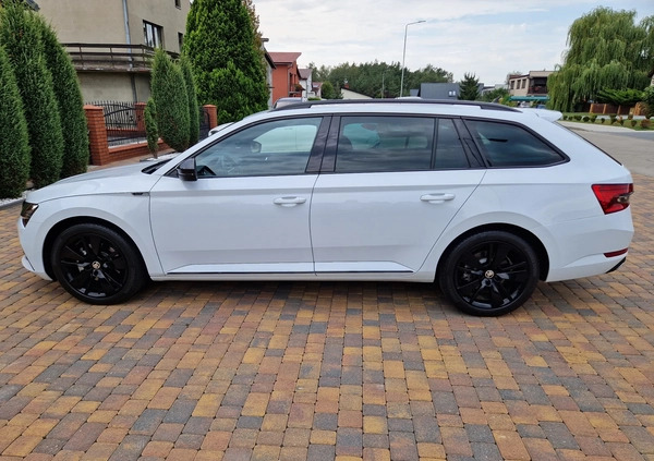 Skoda Superb cena 127900 przebieg: 26000, rok produkcji 2020 z Margonin małe 781